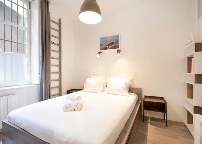 Le De Montesquieu - Appt Centre De Апартаменты Нанси